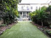 Case e ville in vendita di 186 m² in Via Costanza...