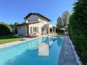 Case e ville in vendita di 187 m² in Via del Sale, 49