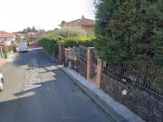 Case e ville in vendita di 188 m² in Via Perlasca Giorgio