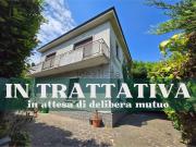 Case e ville in vendita di 189 m² in Via San Michele al...