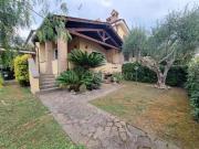 Case e ville in vendita di 190 m² in Via Bartolomeo Nogara