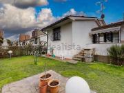 Case e ville in vendita di 190 m² in Via Boschetto