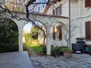 Case e ville in vendita di 190 m² in Via Cristoforo Colombo