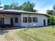 Case e ville in vendita di 190 m² in Via Novara