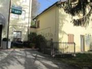 Case e ville in vendita di 191 m² in Via Giacomo Leopardi