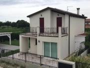 Case e ville in vendita di 192 m² in Via Antonio...