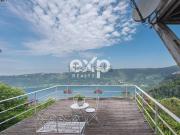 Case e ville in vendita di 194 m² in Via Nemorense