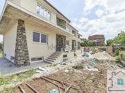 Case e ville in vendita di 195 m² in Via del Casale...