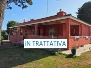 Case e ville in vendita di 195 m² in Via della Salvia, 2