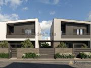 Case e ville in vendita di 196 m² in Via Trotula de Ruggiero