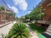 Case e ville in vendita di 198 m² in Via Riace Case e ville in vendita di 198 m² in Via Riace