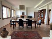 Case e ville in vendita di 200 m²