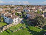 Case e ville in vendita di 200 m²