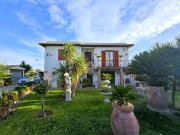 Case e ville in vendita di 200 m²