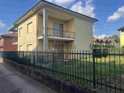 Case e ville in vendita di 200 m² in Largo Dante, 2