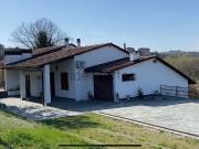 Case e ville in vendita di 200 m² in Strada Fonda, 6
