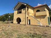 Case e ville in vendita di 200 m² in Strada provinciale