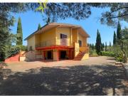 Case e ville in vendita di 200 m² in Strada Provinciale...