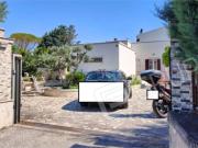 Case e ville in vendita di 200 m² in Via Alberobello