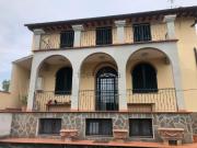 Case e ville in vendita di 200 m² in Via Camillo Barni