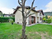 Case e ville in vendita di 200 m² in Via Canneti, 2