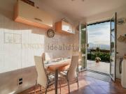 Case e ville in vendita di 200 m² in Via Carcassoni