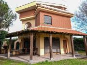 Case e ville in vendita di 200 m² in Via Cerenova