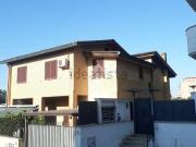 Case e ville in vendita di 200 m² in Via Cesare Peroni, 7