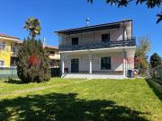 Case e ville in vendita di 200 m² in Via Colombini