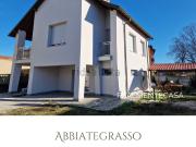 Case e ville in vendita di 200 m² in Via Crivellino