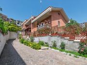 Case e ville in vendita di 200 m² in Via dei Martiri de...