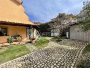 Case e ville in vendita di 200 m² in Via del Colle