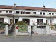 Case e ville in vendita di 200 m² in Via delle Rose, 10