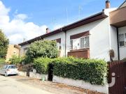 Case e ville in vendita di 200 m² in Via Ernesto Basile