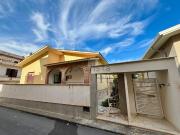 Case e ville in vendita di 200 m² in Via F. Guardione, 23