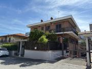 Case e ville in vendita di 200 m² in Via Fiumedinisi