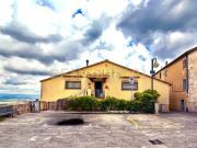 Case e ville in vendita di 200 m² in Via Grottanelli, 6