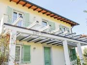 Case e ville in vendita di 200 m² in Via Lombardia