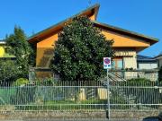 Case e ville in vendita di 200 m² in Via Napoli, 29