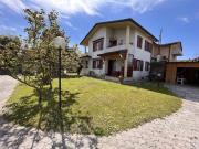 Case e ville in vendita di 200 m² in Via Padre Ignazio...