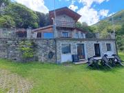 Case e ville in vendita di 200 m² in Via Per Bron