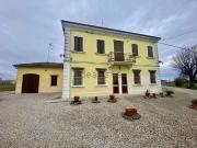 Case e ville in vendita di 200 m² in Via Ponte Ferriani