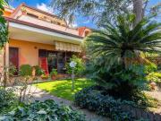 Villetta bifamiliare in vendita di 200 m² in Via Romana...