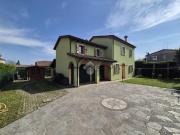 Case e ville in vendita di 200 m² in Via Rossignago