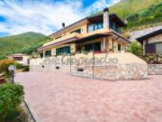 Case e ville in vendita di 200 m² in Via San Giacomo...