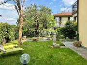 Villetta bifamiliare in vendita di 200 m² in Via Sandro...