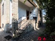 Case e ville in vendita di 200 m² in Via T.Tasso, 24