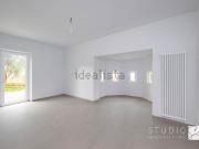 Case e ville in vendita di 200 m² in Via Trento