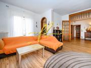 Case e ville in vendita di 202 m² in Via delle Corti