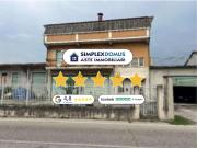 Case e ville in vendita di 202 m² in Via Trieste